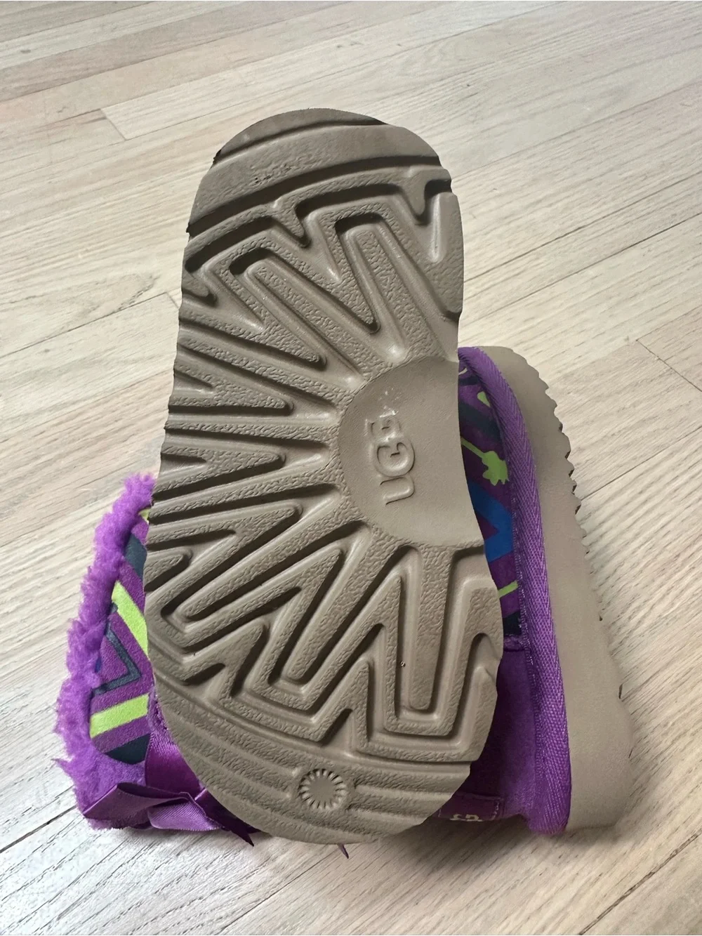 UGG Baby Bow Boots Sz 7